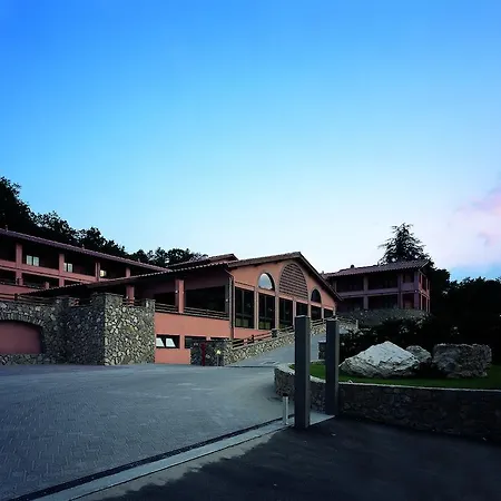 Meridiana Country 4*